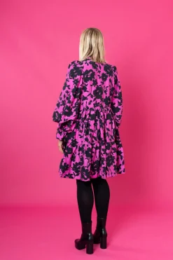 Dishy Dress - Pinkki Kukka