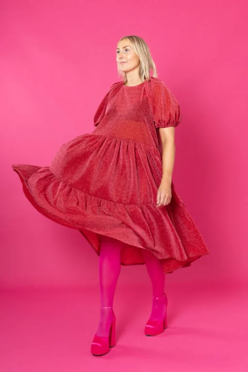 Lush Dress Puhvihihoilla - Glitter Punainen M/L