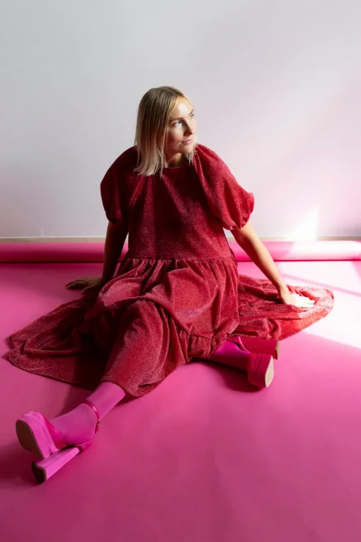 Lush Dress Puhvihihoilla - Glitter Punainen M/L